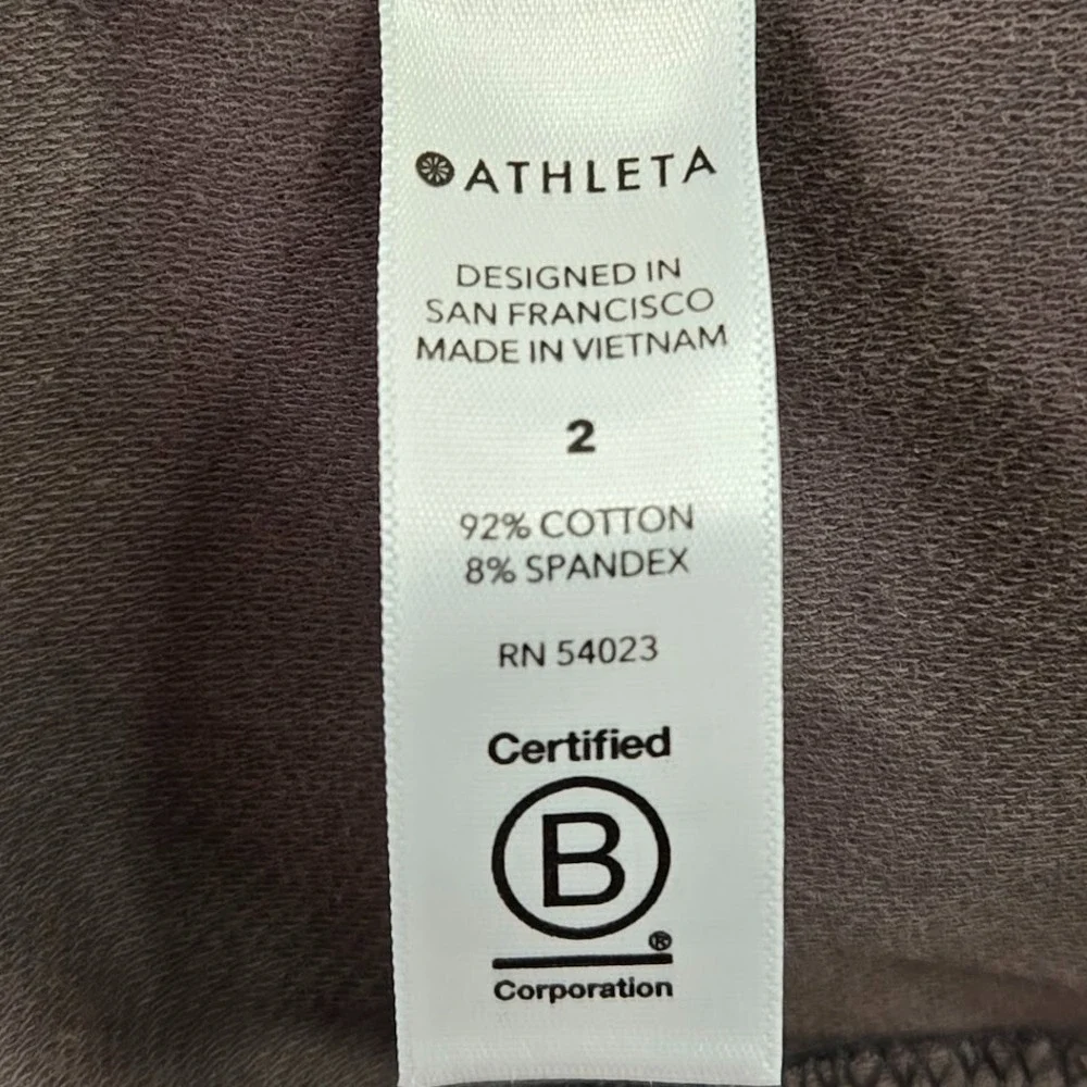Athleta camo farallon